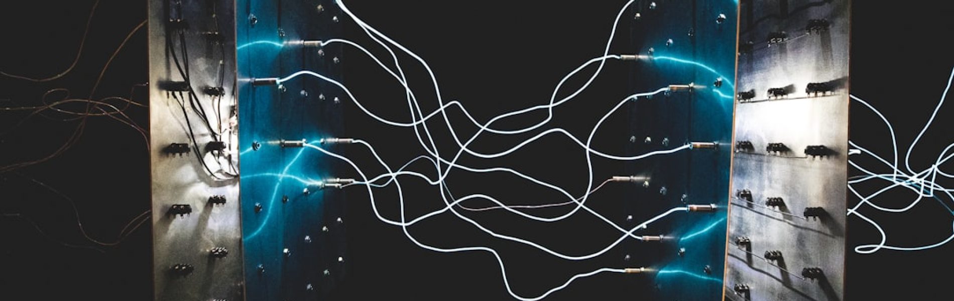 L'impact de l'intelligence artificielle sur l'automatisation des environnements IoT industriels pour une gestion énergétique intelligente